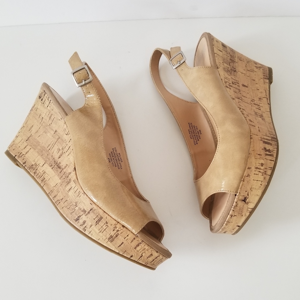 Mootsies Tootsies peep toe chunky 90s Y2K wedge sandals size 9.5 M